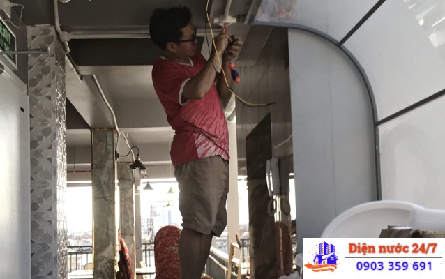 Thợ sửa điện tại nhà 24/24
