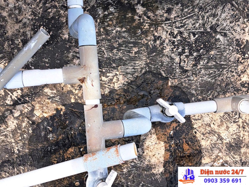 Thợ sửa đường ống nước tại nhà giá rẻ 24/24