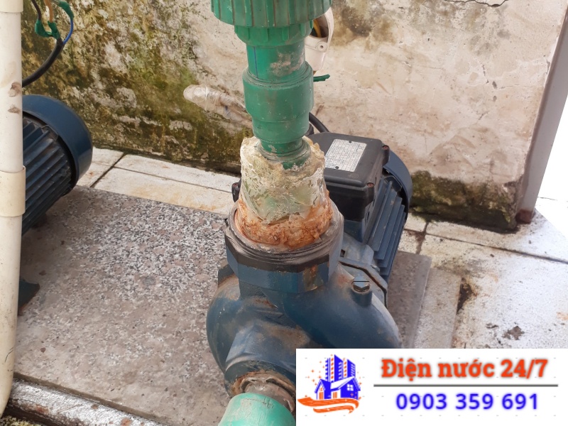 Thợ sửa máy bơm nước tại quận 3, chi phí tầm bao nhiêu?