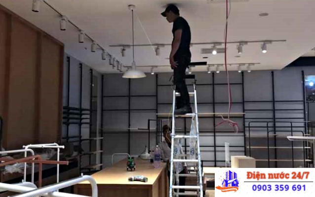 Thợ sửa điện nước tại nhà 24H