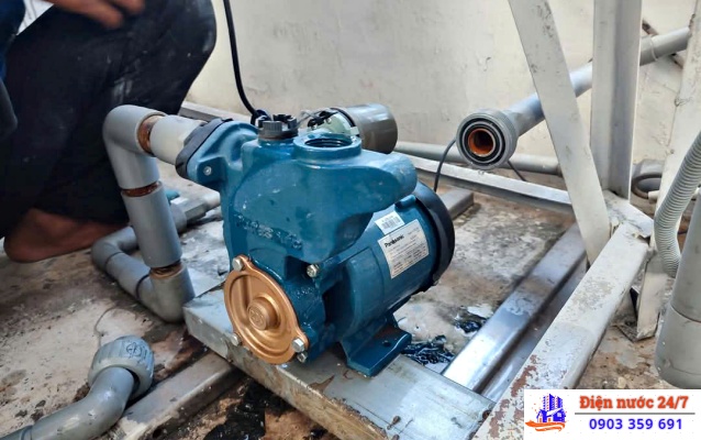 Sửa máy bơm nước quận 9 giá rẻ