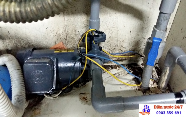 Sửa máy bơm nước tại quận 4 giá tốt