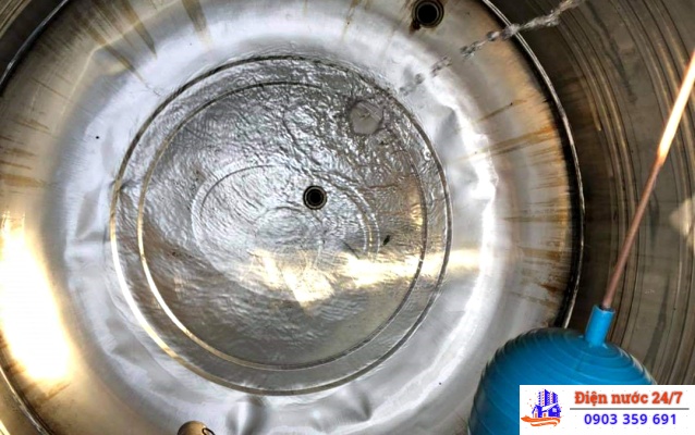 sửa nước chảy yếu tại nhà 24/24