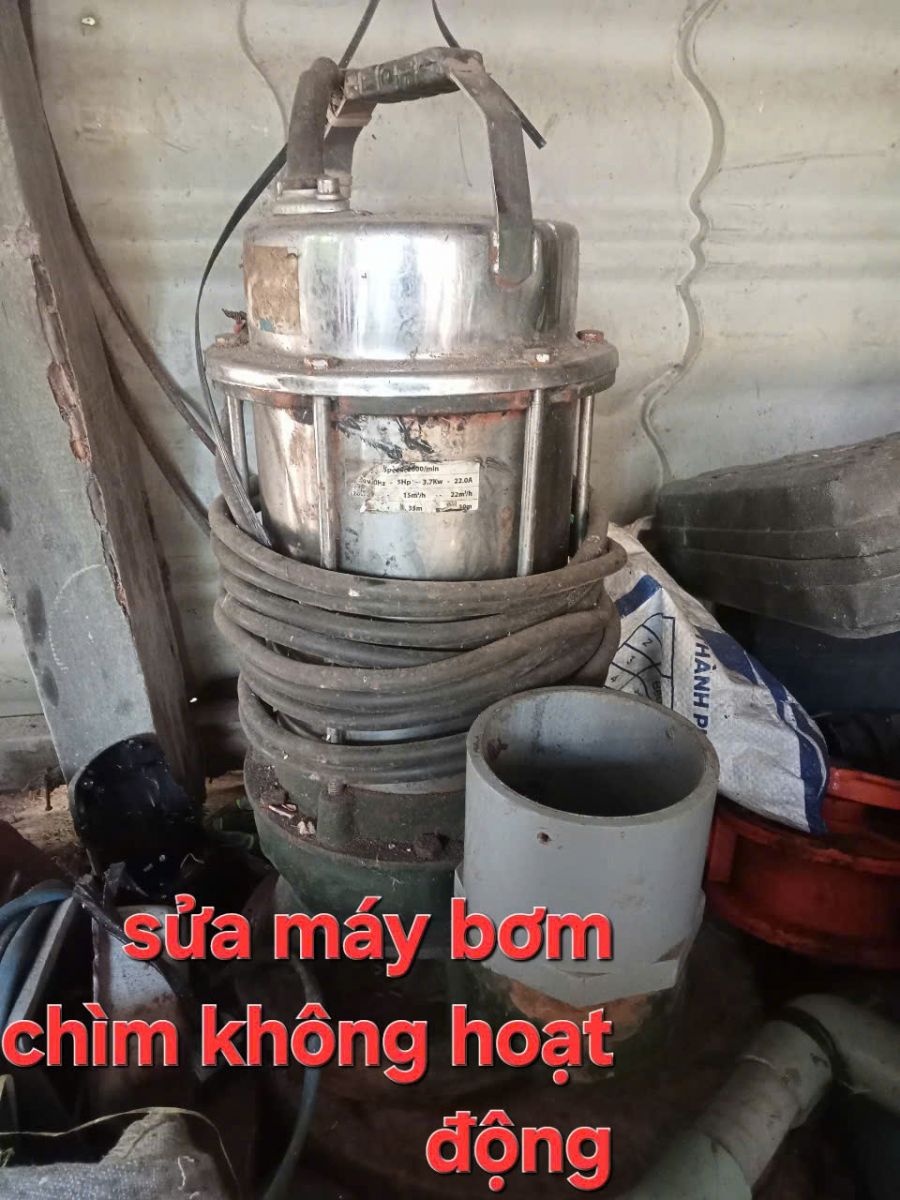 Thợ sửa máy bơm chìm, bơm hoá chất không hoạt động
