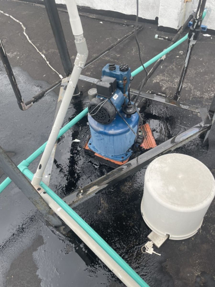 Cho thuê máy bơm nước chìm giá rẻ