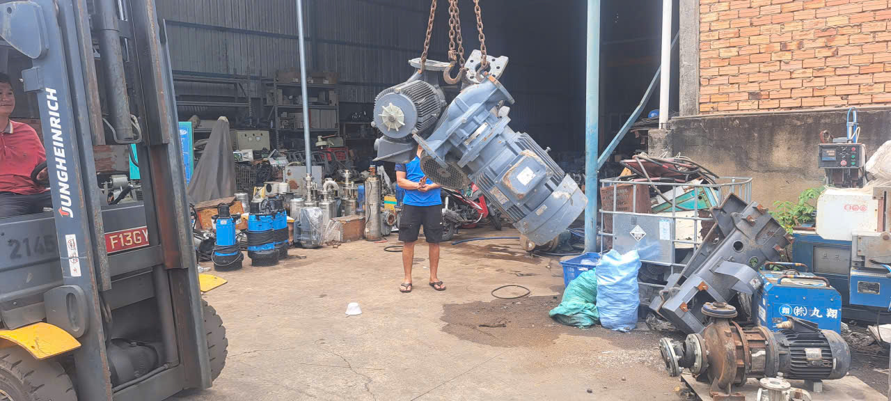 Chúng Tôi Chuyên Cung Cấp, Mua Bán, Thu Mua Tất Cả Các Loại Máy Bơm Nước: