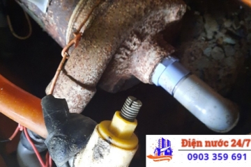 SỬA, DÒ TÌM ĐƯỜNG ỐNG NƯỚC ÂM TƯỜNG BỊ RÒ RỈ TẠI NHÀ 24/24 Ở QUẬN 9 NHANH CHÓNG, CHẤT LƯỢNG, GIÁ TỐT 0903359691(MR NHỰT)