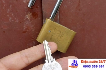 THAY, SỬA, CẮT CHÌA KHÓA XE MÁY( XE Ô TÔ), Ổ KHÓA NHÀ TẠI NHÀ 24/24 Ở TP.LONG XUYÊN - AN GIANG 0903359691(MR NHỰT)